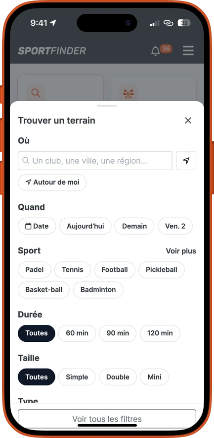 Écran de l'app SportFinder : la fenêtre « Trouver un terrain », avec le lieu, le jour, le sport, la durée et la taille du terrain